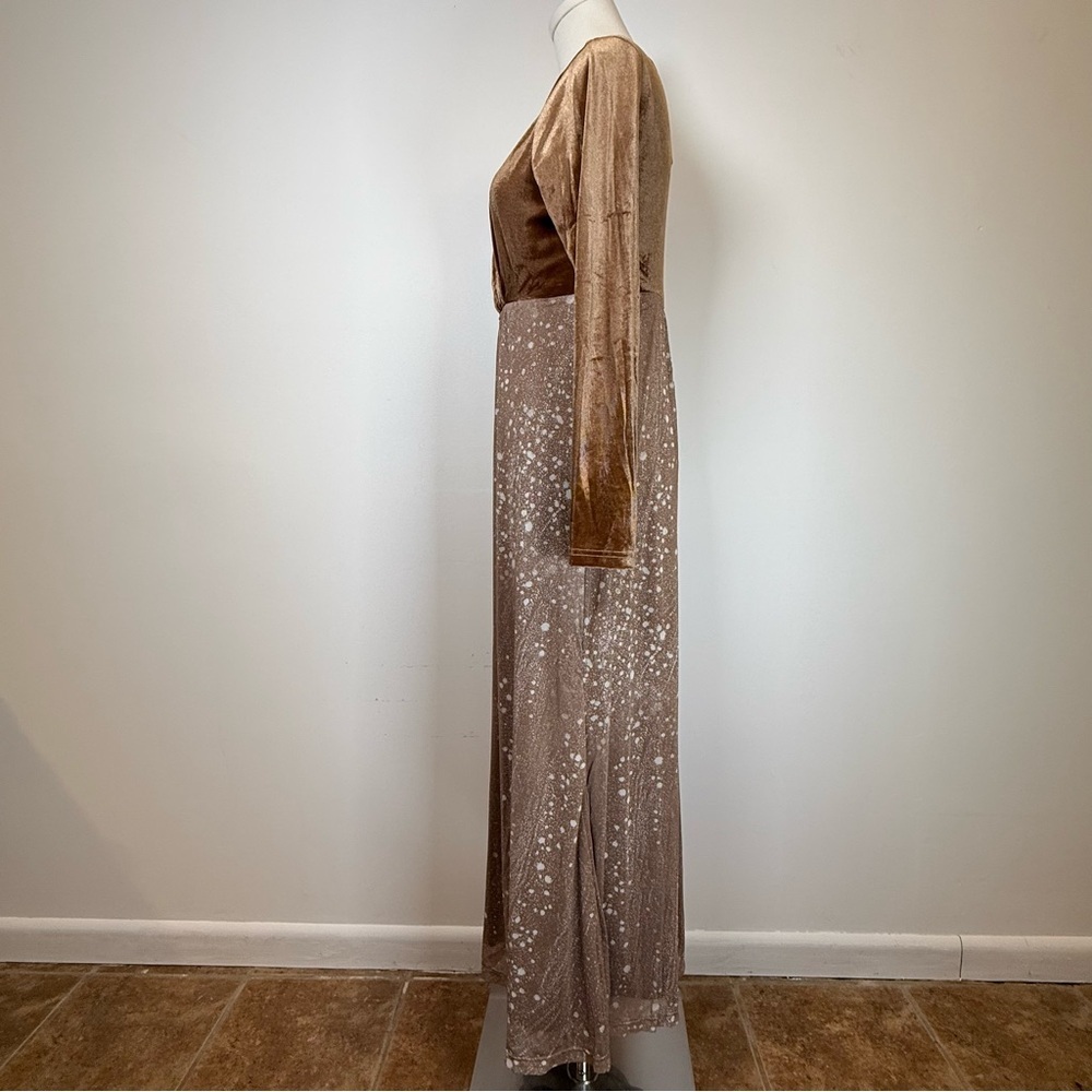 New! Long Sleeve V-Neck Brown Velvet Bodice Full Length Dress Women’s Small - Picture 5 of 12